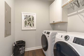 In-home full-size washer & dryer
